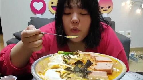 吃瓜王姐,揭秘娱乐圈幕后故事，带你领略明星真实生活